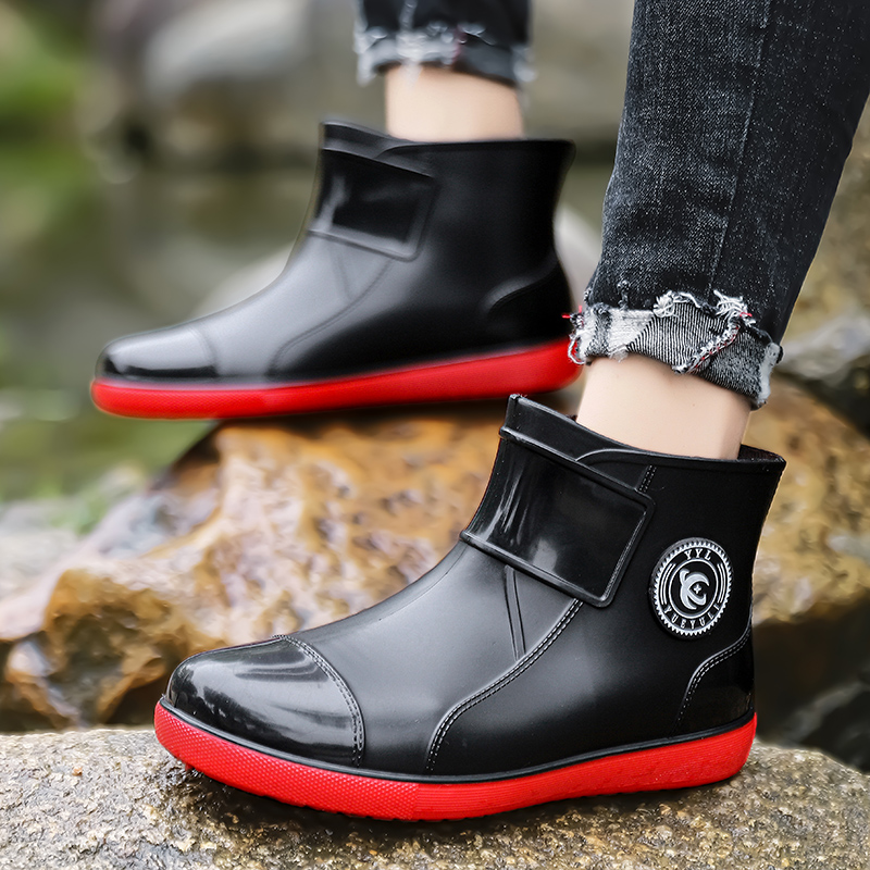 Winter rain shoes fishing equi - Fishing Equipment Basic ulasan dan harga